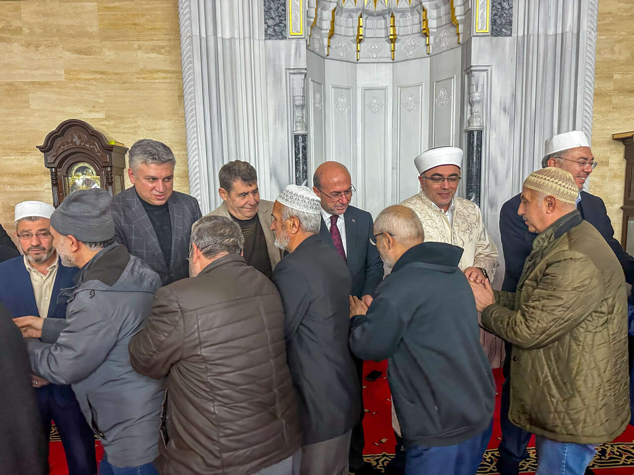 Konyalılar kandil coşkusunu Başkan Pekyatırmacı ile yaşadı 8